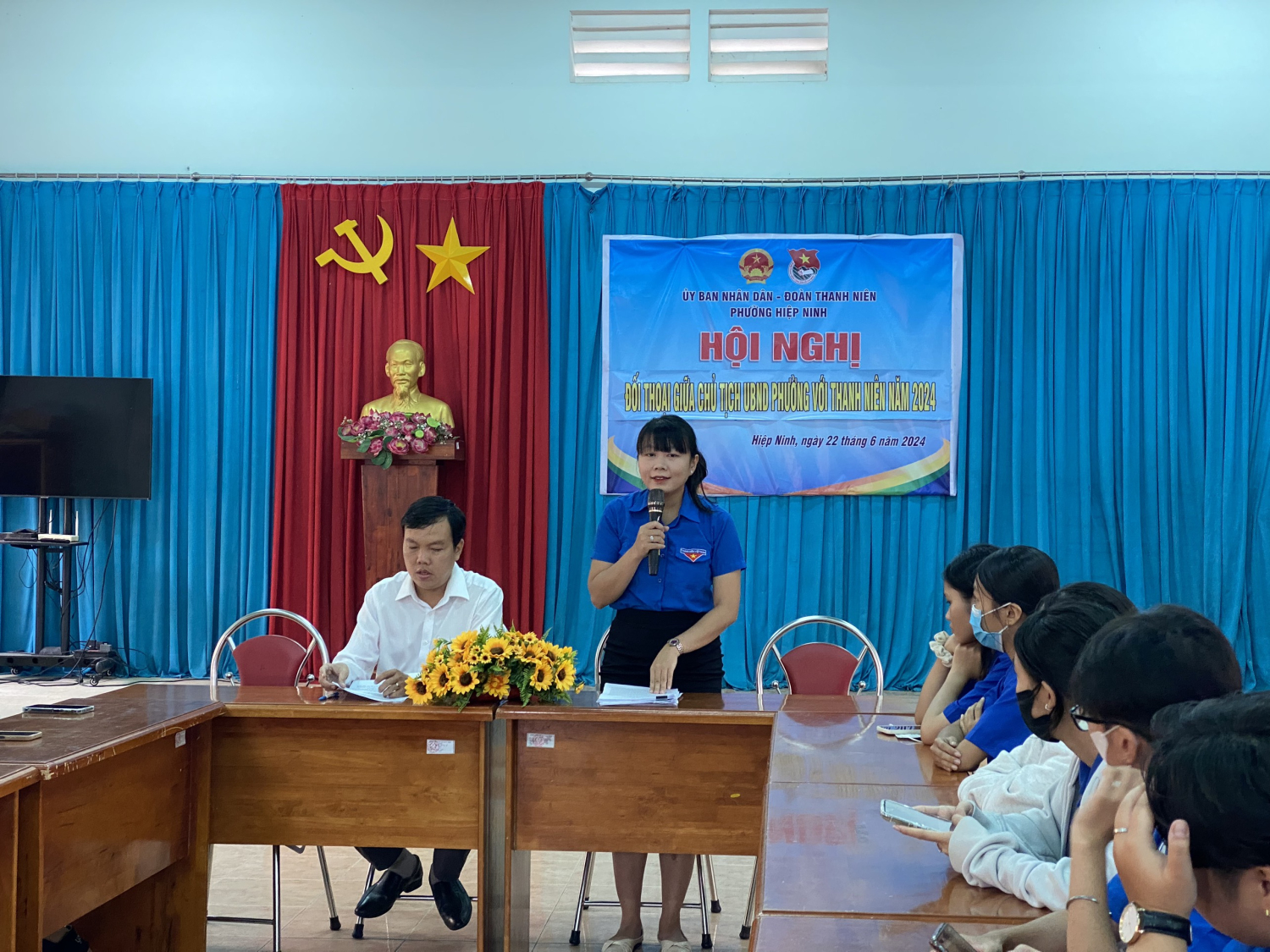 Chủ tịch UBND phường Hiệp Ninh đối thoại với thanh niên năm 2024